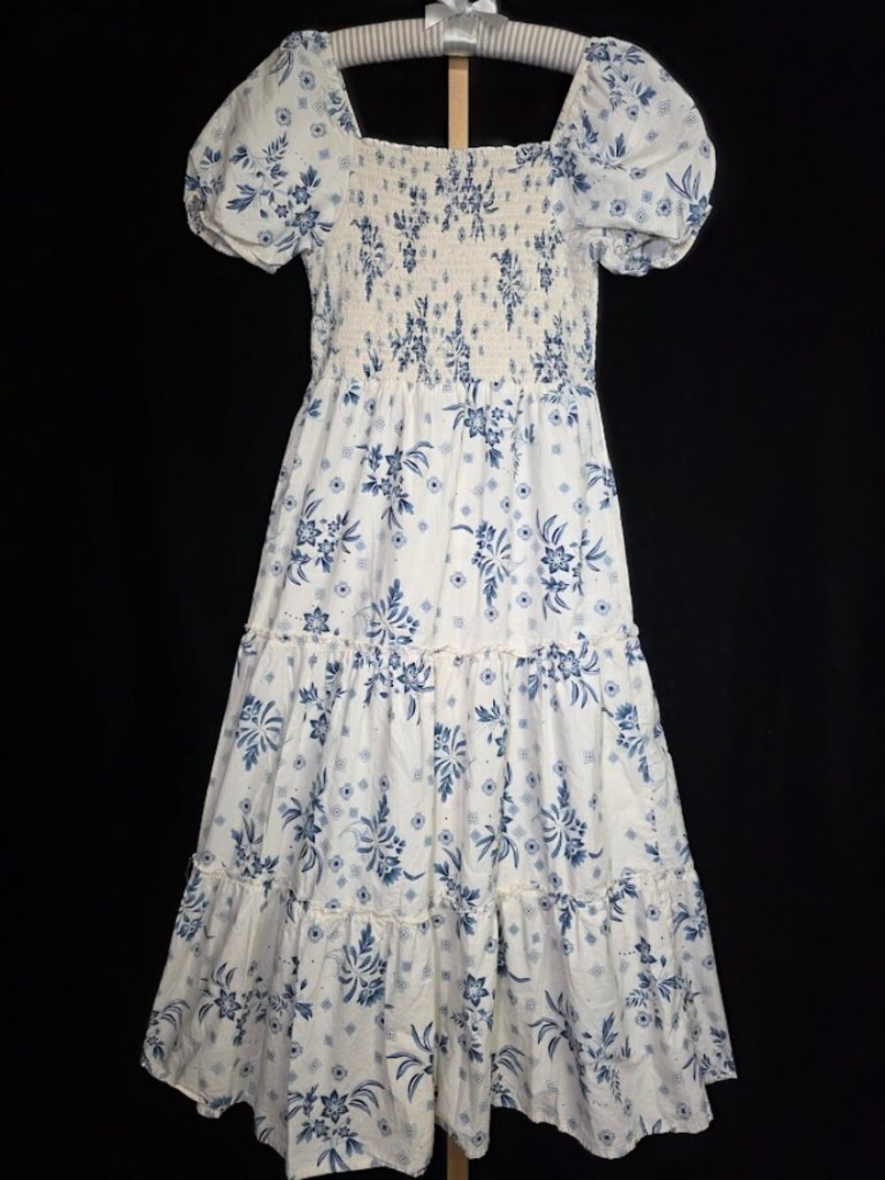 Meadow Rhodes Blue and White Floral Puff Sleeve Dress PL